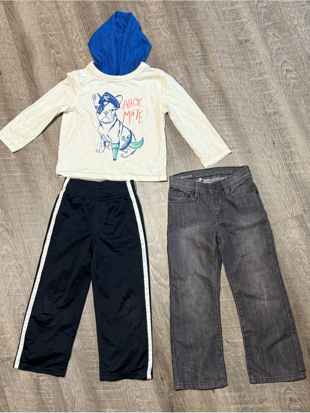 Children's Clothing Size 5 B2